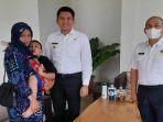 bupati-ogan-ilir-panca-wijaya-akbar-didampingi-kepala-dinkes-hendra-kudeta.jpg