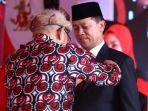 bupati-suwirta-raih-satyalencana-wira-karya.jpg