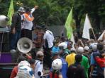 buruh-demak-demo-kenaikan-umk_20161021_131211.jpg