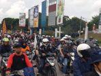 buruh-di-batam-demo-tolak-uu-cipta-kerja.jpg
