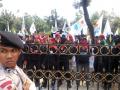 buruh-dki-demo-di-balai-kota.jpg