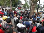 buruh-fspmi-jawa-barat-aksi-damai_20180130_144508.jpg