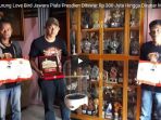burung-love-bird-jawara-piala-presdien-ditawar-rp-300-juta-hingga-ditukar-mobil-fortuner_20180314_140751.jpg