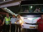 bus-akap-dikandangkan-dishub-jakarta-barat_20170912_113010.jpg