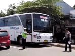 bus-dari-solo-menuju-jakarta_20161201_172202.jpg