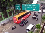 bus-feeder-transjakarta-stasiun-palmerah-bundaran-hi_20160426_233120.jpg