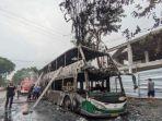 bus-karina-double-deckker-terbakar.jpg