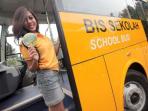 bus-sekolah-gratis_20150115_222848.jpg