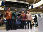 bus-terbaru-b11r-double-decker.jpg