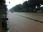 busway-banjir_20150209_114252.jpg