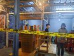 cafe-di-bekasi-disegel.jpg