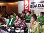 cagub-dan-cawagub-dki-petahana-basuki-tjahaja-purnama-ahok-dan-djarot-saiful-hidayat-b_20170304_235133.jpg