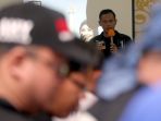 cagub-dki-ahy-kampanye-di-scbd-jakarta_20161122_114043.jpg