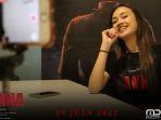 caitlin-halderman-yang-berperan-sebagai-ambar.jpg