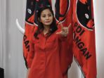 caleg-pdi-perjuangan-kirana-larasati-konpers_20181102_103620.jpg