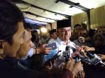 calon-gubernur-jakarta-anies-baswedan-di-hotel-dharmawangsa_20170404_024930.jpg