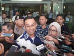 calon-gubernur-jakarta-anies-baswedan-membes_20170411_120755.jpg