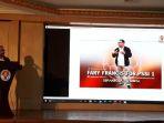 calon-ketua-umum-pssi-fary-djemy-francis-saat-hadir-dalam-diskusi-sepakbola.jpg