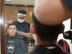 calon-paskibraka-2024-menjalani-ritual-potong-rambut.jpg