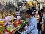 Blusukan di Pasar Rumput, Gibran Akui Harga Cabai hingga Minyak Goreng Alami Lonjakan