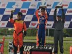 calvin-wibowo-raih-double-winner-di-gokart-batam-2017_20171119_224231.jpg