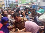 camat-medan-polonia-aidal_20160815_124553.jpg
