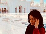camila-cabello-liburan-ke-italia-hingga-uea.jpg