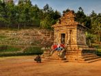 candi-gedong-songo-destinasi-wisata-di-ketinggian-1200-mdpl_20191001_221940.jpg