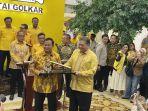 cangkul-emas-ok.jpg