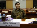 capim-kpk-surya-tjandra-jalani-fit-and-proper-test-di-dpr_20151215_180607.jpg