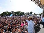 capres-prabowo-subianto-didampingi-maruarar-sirait-di-deklarasi-sahabat-bang-ara-di-majalengka.jpg