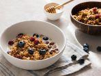 cara-makan-granola-dan-manfaatnya-untuk-diet.jpg