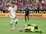 carlos-bacca-nyerobotttt_20160719_134756.jpg