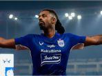 carlos-fortes-saat-selebrasi-gol-untuk-psis-semaranga.jpg