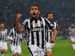 carlos-tevez-yeeeeeeaaach_20150506_041300.jpg