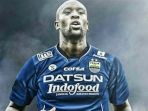 carlton-cole_20170805_151145.jpg
