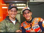 casey-stoner-dan-marc-marquez-bikinbpenasaran.jpg