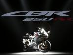 cbr_20160728_180602.jpg<pf>cbr_20160728_180619.jpg<pf>cbr_20160728_180639.jpg