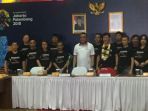 cdm-komjen-pol-syafruddin-saat-melepas-para-atlet-bridge-indonesia_20180617_143209.jpg