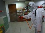 cegah-penyebaran-virus-corona-gereja-disemprot-disinfektan_20200316_181737.jpg