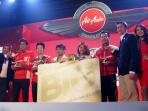ceo-grup-airasia-tony-fernandes-barengowibutet_20160908_225017.jpg
