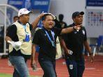ceo-psis-yoyok-sukawi-terlihat-turut-menenangkan.jpg