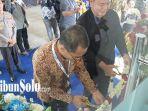 ceo-tribunnetwork-dahlan-dahi-bersama-bupati-karanganyar-juliyatmono.jpg