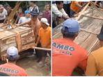cerita-di-balik-viral-video-pemakaman-di-sukoharjo-peti-jenazah-sampai-diangkat-pakai-derek.jpg