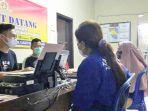 cerita-duo-emak-emak-spesialis-copet-hp-terpengaruh-sinetron-sudah-lakukan-aksi-belasan-kali.jpg
