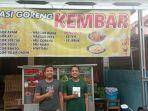 cerita-pria-kembar-jualan-nasi-goreng-kerap-buat-pelanggan-bingung-masnya-kembar-ya.jpg