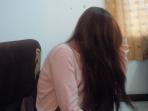 cewek-cap-tikus_20160311_141659.jpg<pf>minuman-keras-cap-tikus_20160311_141947.jpg
