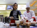 chef-livianca-vanaessa-demo-membuat-kue-bersama-bungasari_20181124_003953.jpg