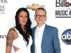 chester-bennington-dan-istrinya-talinda-ann-bentley_20170721_204944.jpg