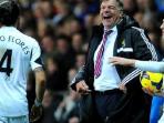 chico-flores-bersitegang-dengan-sam-allardyce_20160928_205937.jpg